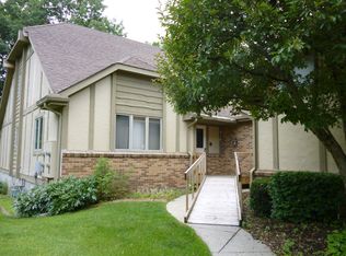 1622 Saddlebrook Ct #D, Toledo, OH 43615