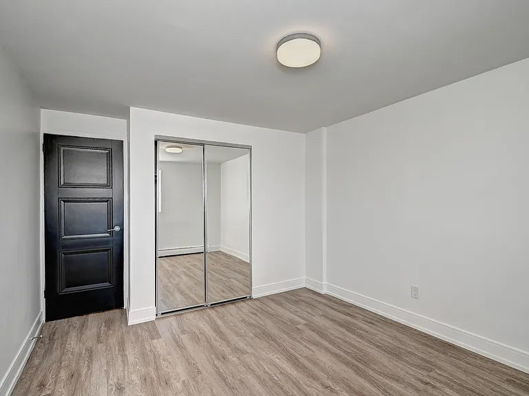39 Willow Rd — Photo 27