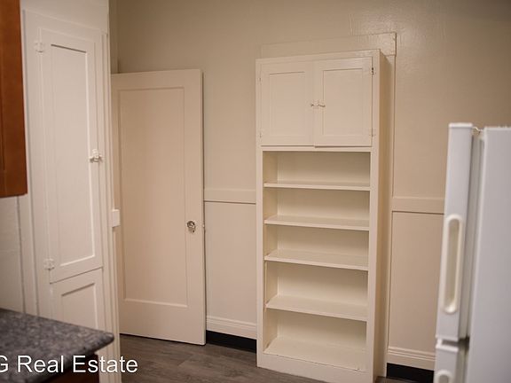 4th image of 2131 Hearst Ave APT 03
