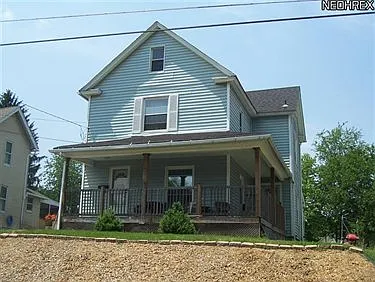 29 Moore St photo 1