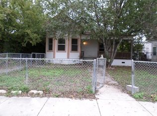 1010 S Olive St, San Antonio, TX 78210