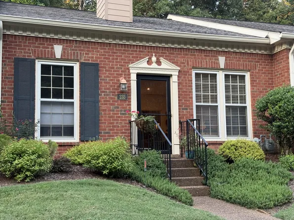 235 Windsor Terrace Dr, Nashville, TN 37221