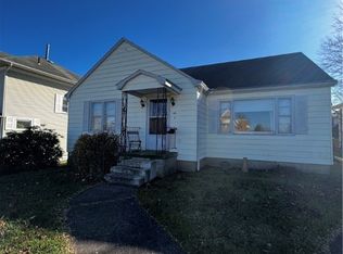 1014 Clark St, Cambridge, OH 43725