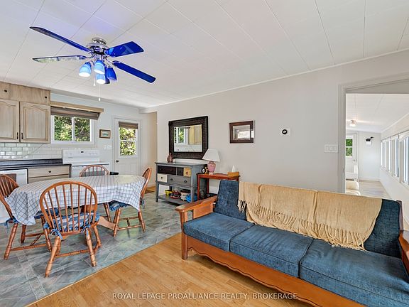 4th image of 1403 B Everett Ln