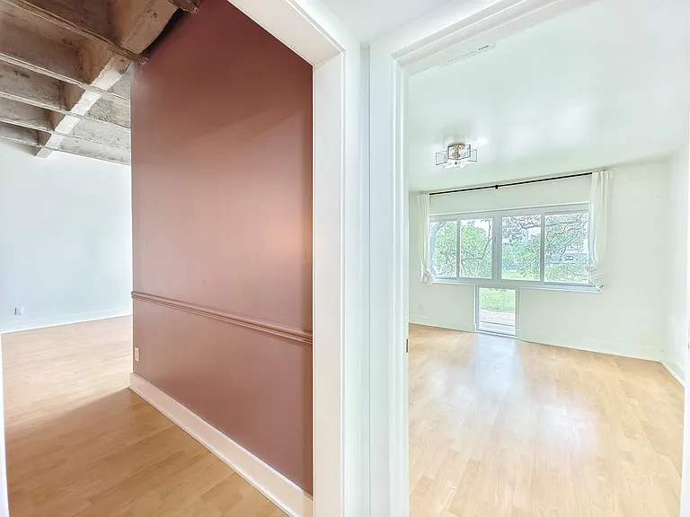 3614 Montrose Blvd #203 — Photo 12