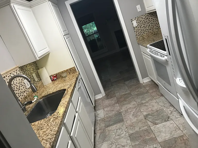204 Woodlake Dr #204 — Photo 7