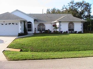 849 Dempsey Ave, Sebastian, FL 32958