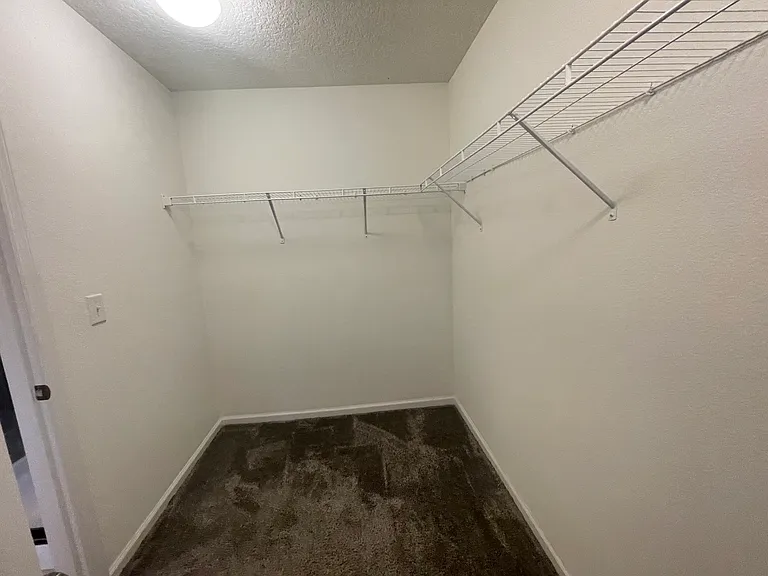 8091 Hind Way — Photo 31