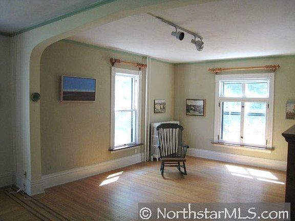 2nd image of 415 College Street