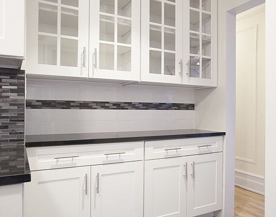 5th image of 160 W 95th St APT 6B