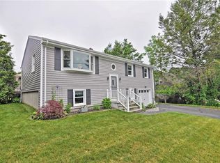 5 Kinnicutt Ave, Warren, RI 02885