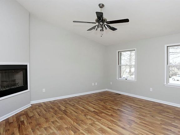 2nd image of 153 Madonna Dr