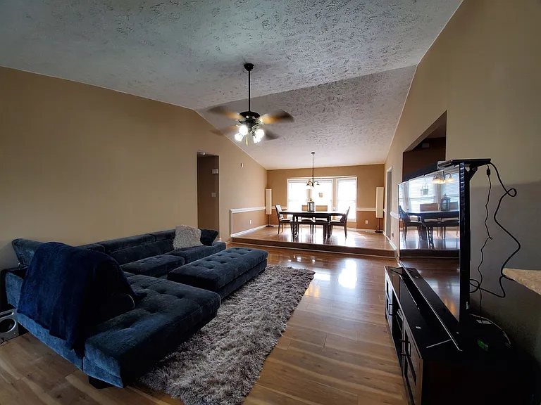 6786 Candlewood Dr — Photo 13