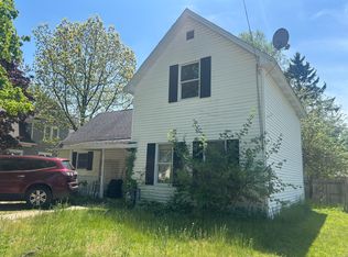 517 E Church St, Hart, MI 49420
