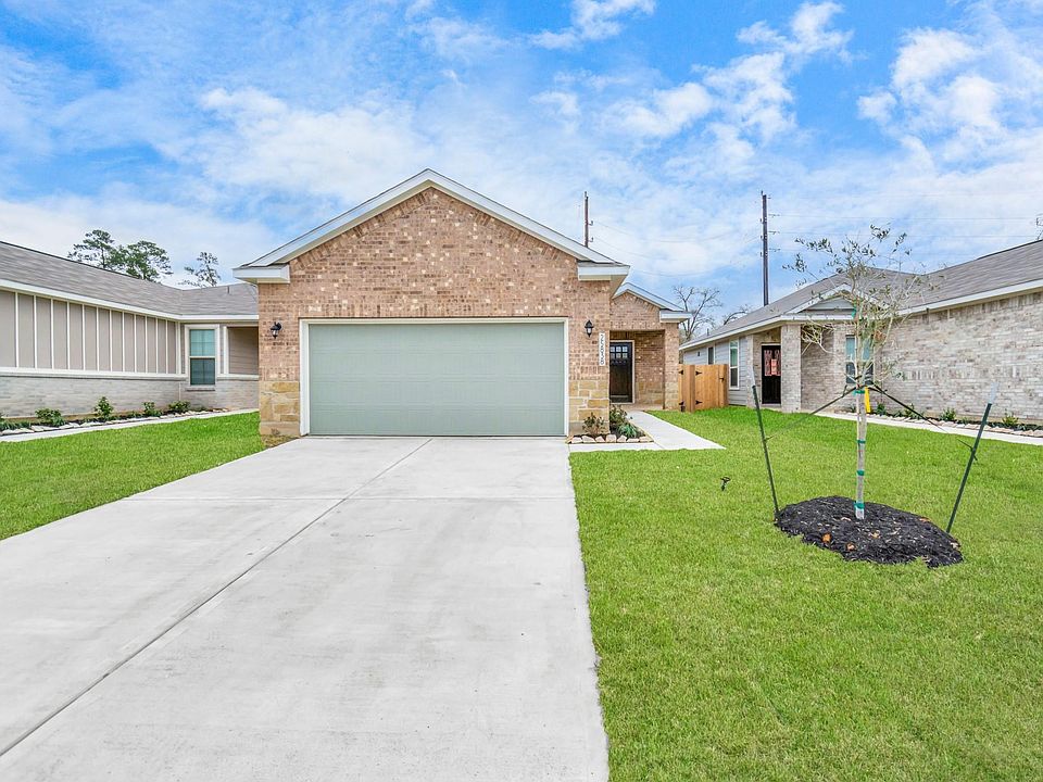 1st image of 25838 Boxwood Hedge Ln