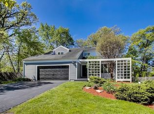 170 Parker Dr, Grayslake, IL 60030