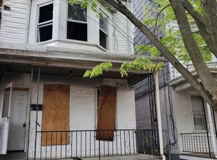 32 Benton St, Trenton, NJ 08609