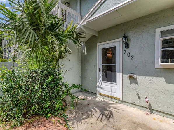 4411 SW 34th St APT 702, Gainesville, FL 32608