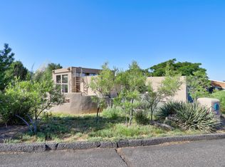 1936 Quail Run Loop NE, Albuquerque, NM 87122