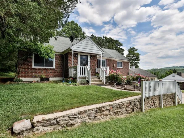 1105 Delaware Ave, Allentown, PA 18103