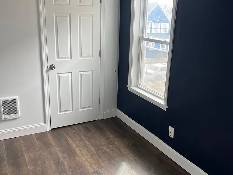 26 Edgeworth St #1 — Photo 7