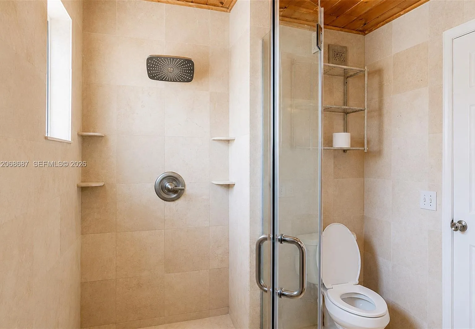 2 bed, 1056 sqft, $3,200 — Photo 4