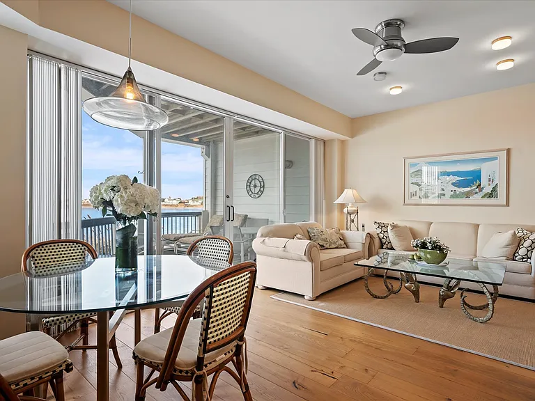 260 Dune Rd #89 — Photo 6