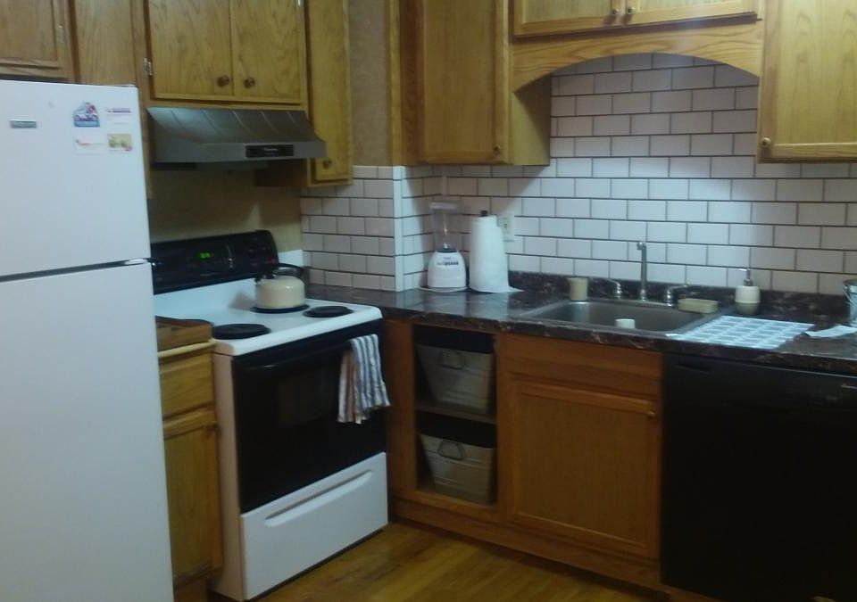 1st image of 7012 Forsyth Blvd APT 1W