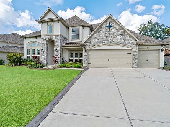 2nd image of 2757 Lake Shadow Dr