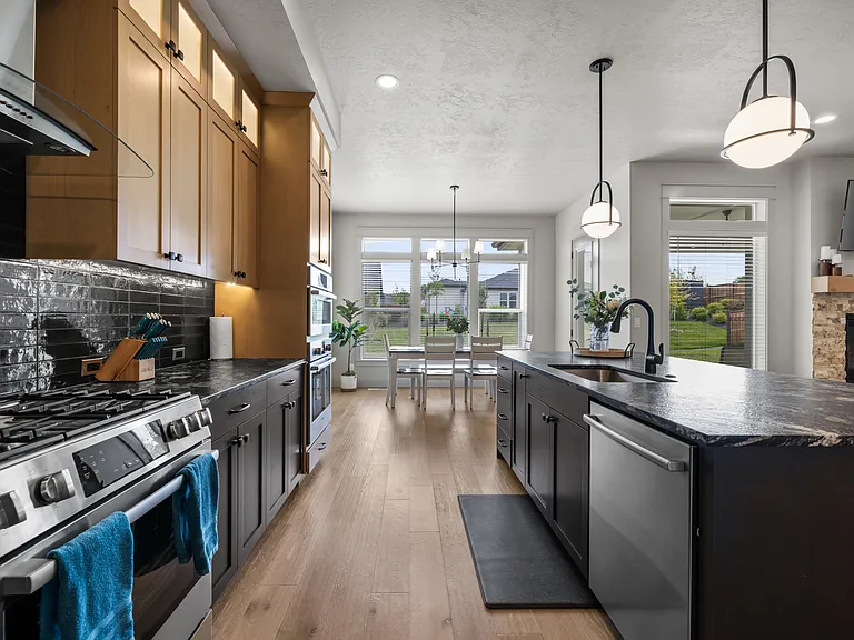 1293 W Capstone Dr — Photo 24