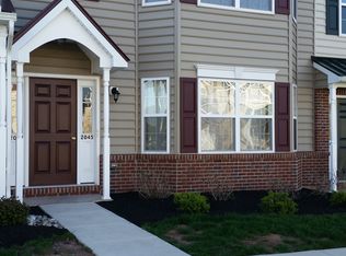 2045 Morgan Hill Dr #M24, Pennsburg, PA 18073