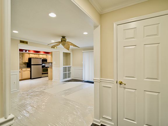 5th image of 7751 New Providence Dr APT 75