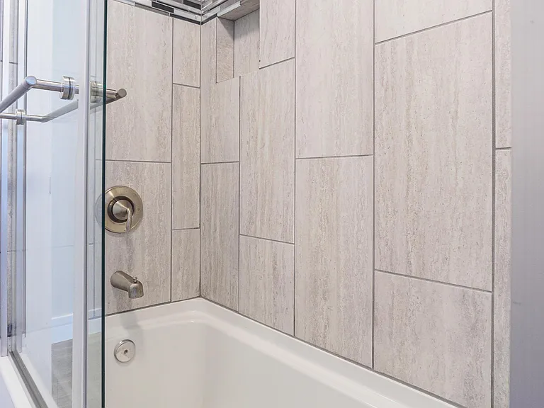 207 Ford St #2 — Photo 10