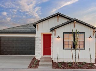 2471 E Okeefe Dr, Fresno, CA 93720