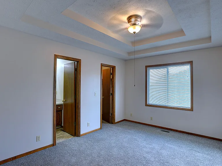 20213 Hopper St — Photo 11