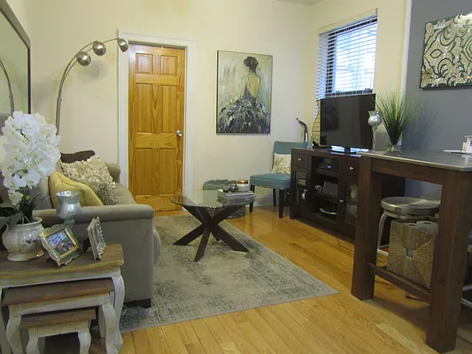 Rented by Beekman Street Realty | media 74