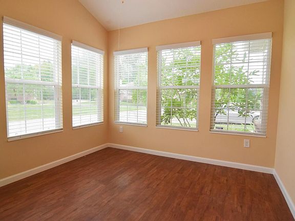 5th image of 5371 Tawny Ln