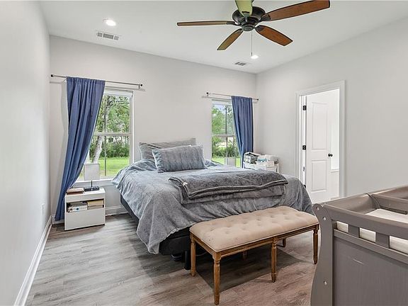 5th image of 104 Abita Oaks Blvd
