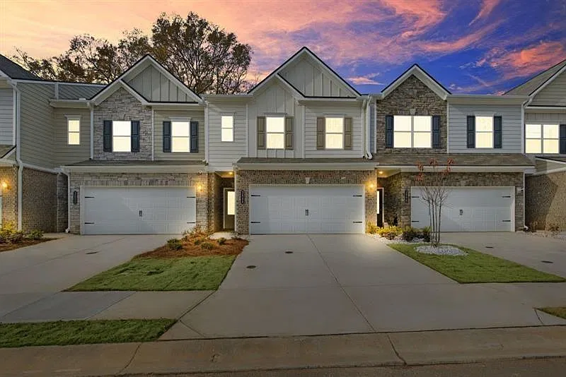 3 bed, 2.5 bath, 1814 sqft, $1,800 — Photo 2
