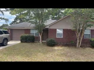 100 Angie St, Hinesville, GA 31313