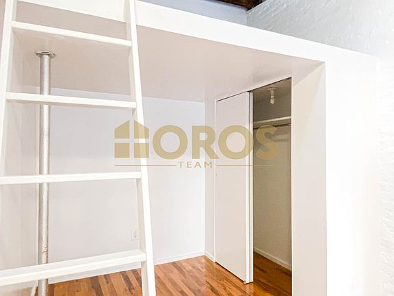 4th image of 531 E 13th St APT 10