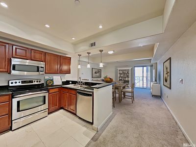 200 W 2nd St APT 1404, Reno, NV, 89501