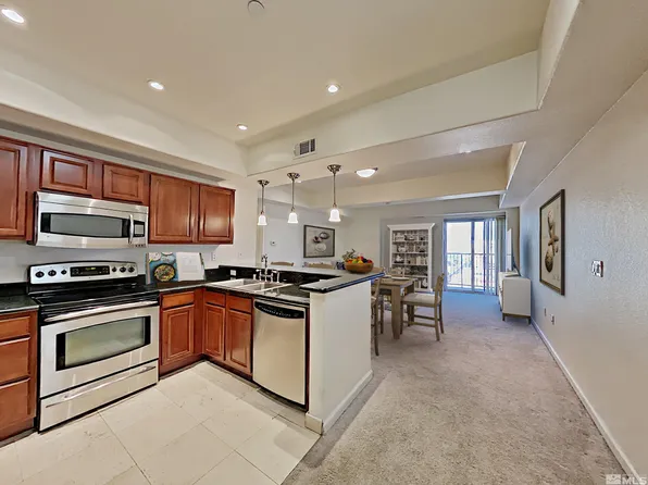 200 W 2nd St APT 1404, Reno, NV 89501