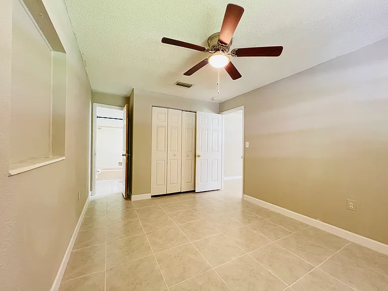440 Nora Ave — Photo 12