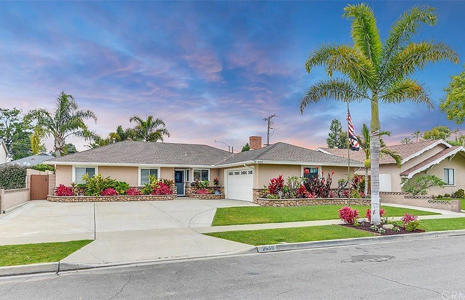 1st image of 2659 W Sereno Pl