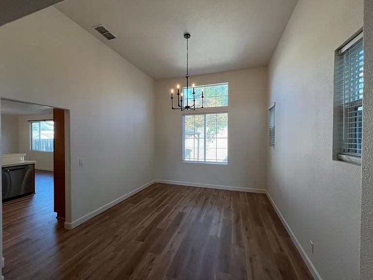 3925 Ruffed Grouse Ln — Photo 8