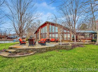 60 Zinnia Dr, Sunrise Beach, MO 65079