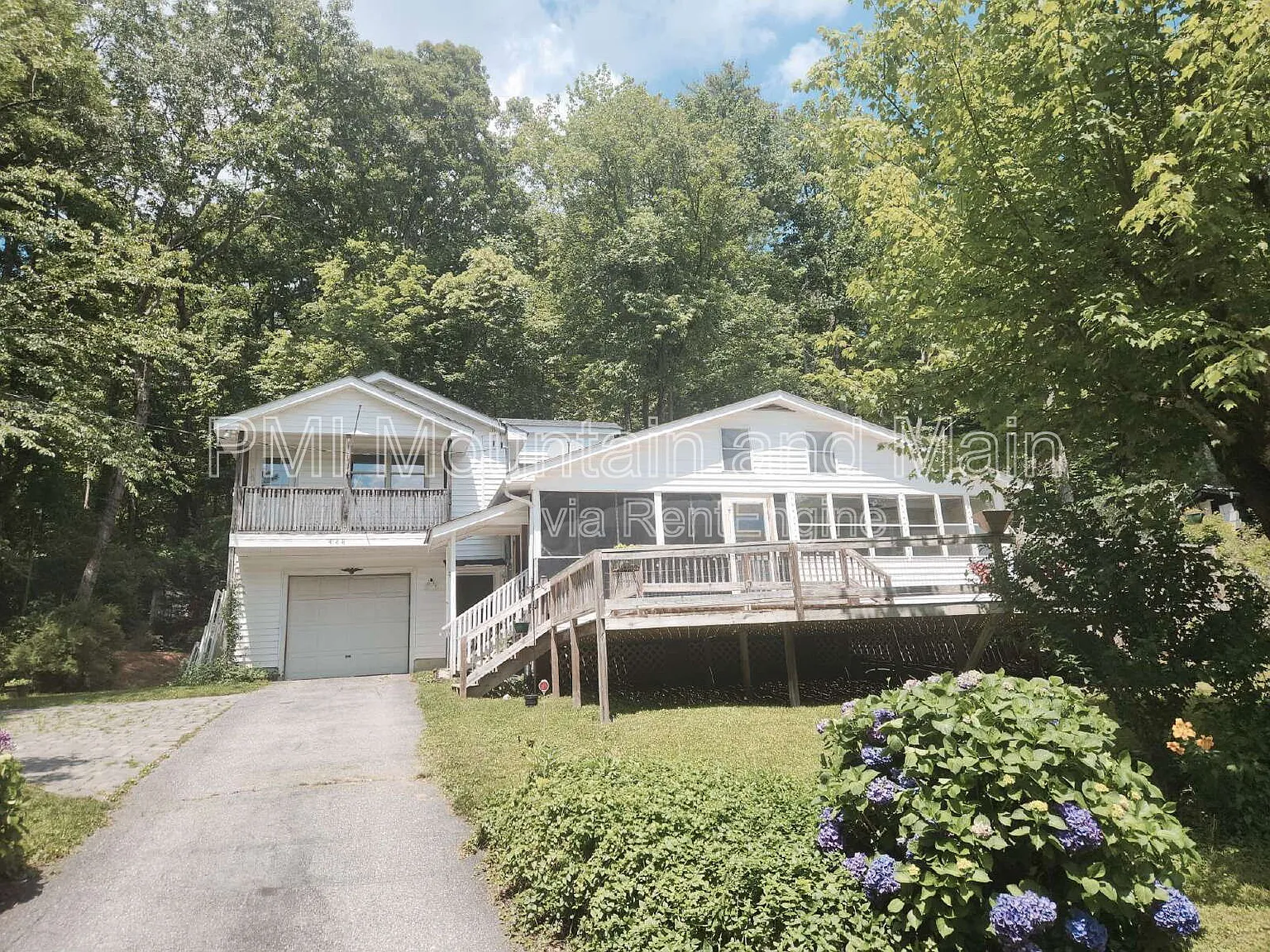 3 bed, 2.0 bath, $1,995 — Photo 2