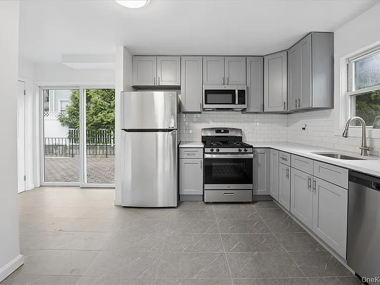 419 Palmer Rd #1 — Photo 9