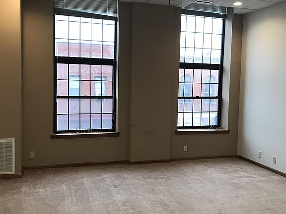 3rd image of 104 S 5th St APT I
